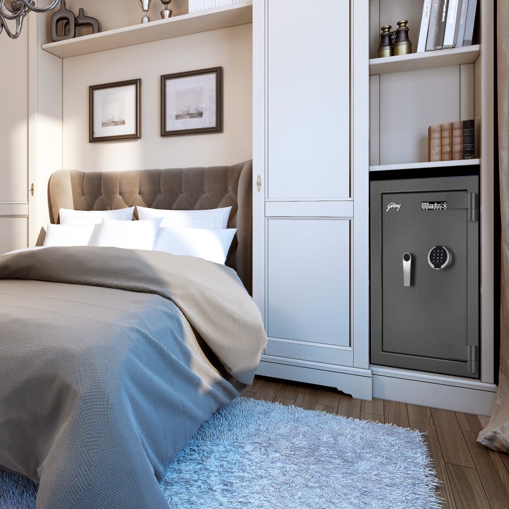 Godrej Matrix 3016 EL Home Locker Black, home lockers are designed to offer personalized security. Its locking system uses.